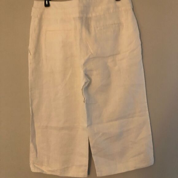 Willi smith capris  - Picture 2 of 3